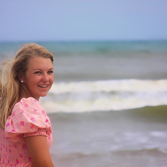 Meet your Posher, Sam - Picture 1 of 1